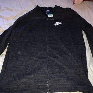 Nike fall light jacket